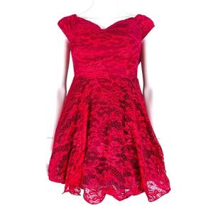 Windsor Women Dress Small Red Lace Off‎ The Shoulder Short Dress & Tulle Lining